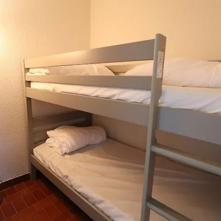 Apartment Avec Piscine, Parking Et Terrasse A Port Camargue - Fr-1-307-262 Le Grau-du-Roi