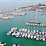 Appartamento Avec Piscine, Parking Et Terrasse à Port Camargue - Fr-1-307-262 *
