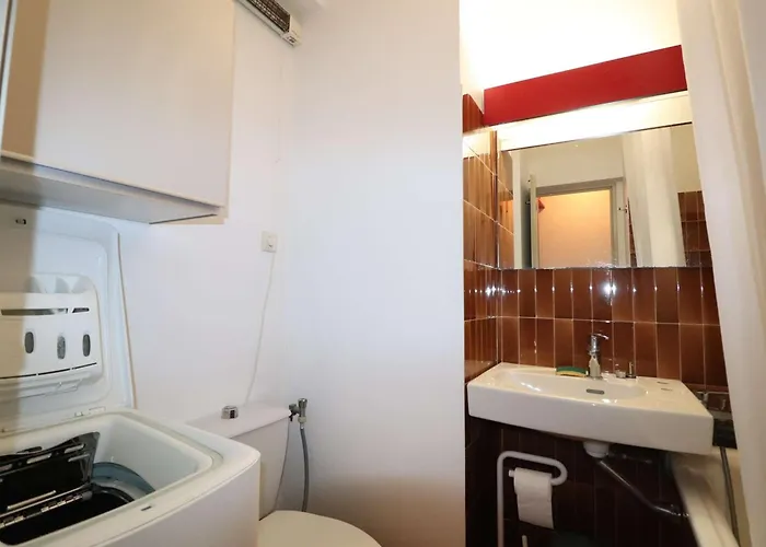 Avec Piscine, Parking Et Terrasse A Port Camargue - Fr-1-307-262 Lägenhet *